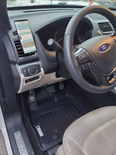 Load image into Gallery viewer, Ford Explorer  2015-2019   (Fits- 2nd row Bucket Seat model only)

