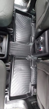 Load image into Gallery viewer, Ford Explorer 2020-2022 (6 Seat model)
