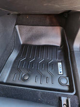 Load image into Gallery viewer, Nissan Rogue  2021-2022
